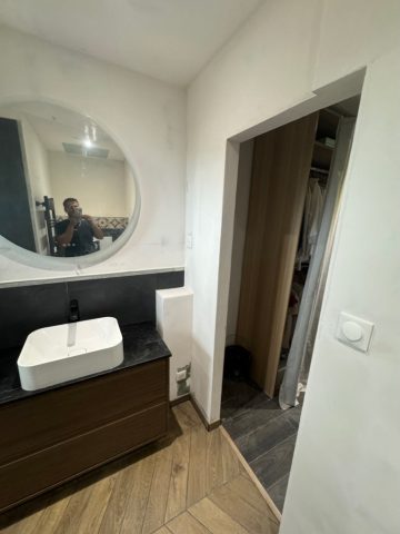 Renovation-de-salle-de-bain-a-Cornillons-Confoux