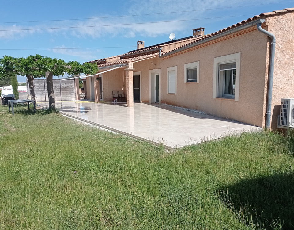 Travaux de terrassement à Mallemort